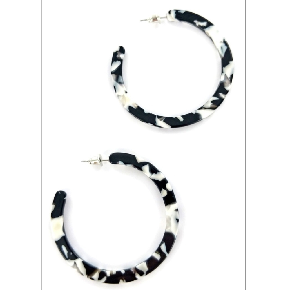PRICE DROP! Black and White Hoop Earrings!